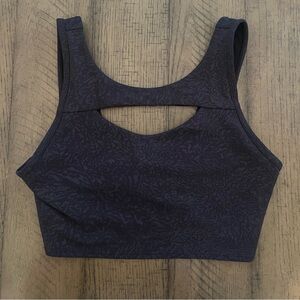Lululemon Everlux Cut out train bra
